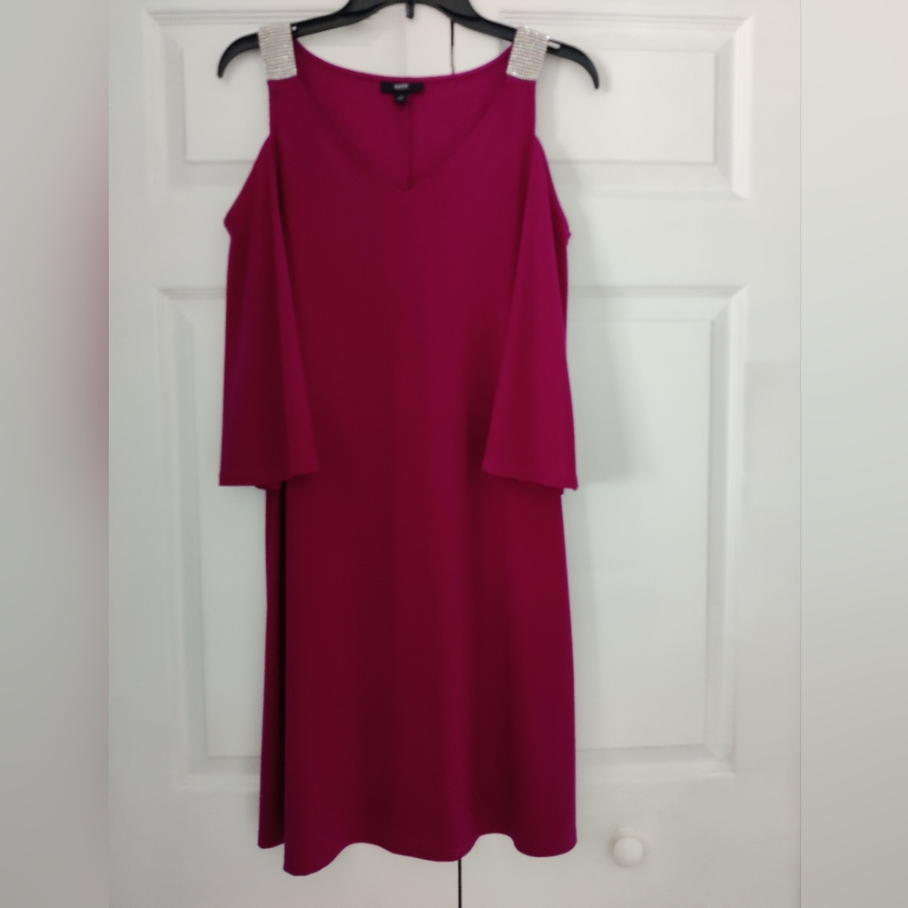 Women's Dress from MSK, Size 6. Good as new! Great fit for the holidays, wedding
